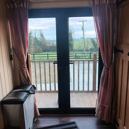 Rathgillen Apartamento *